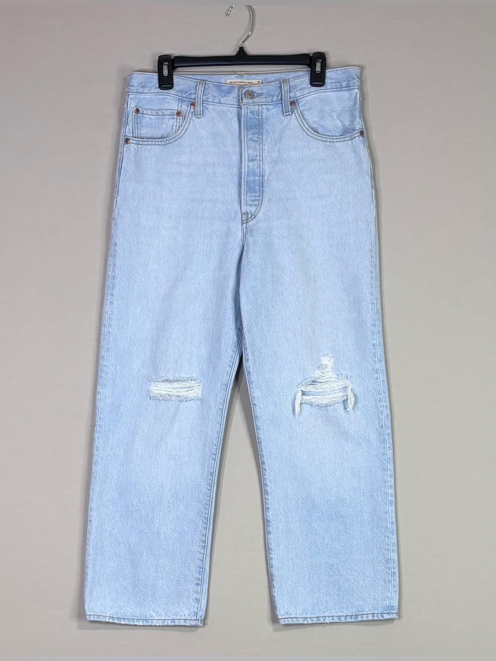 Levi’s Ribcage Straight Ankle Distressed Light Wash Jeans W31 Vintage Fit
